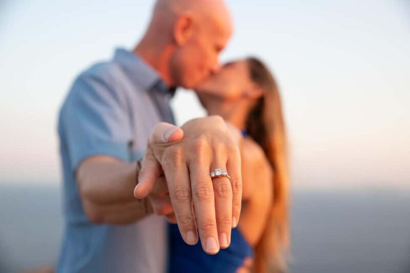 Surprise Proposal Photoshoot in Athens - Personalized Photography for a Genuine Feel