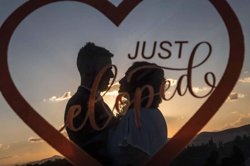 Surprise Proposal Photoshoot in Athens - No Entrance Fees or Extra Costs for Sites