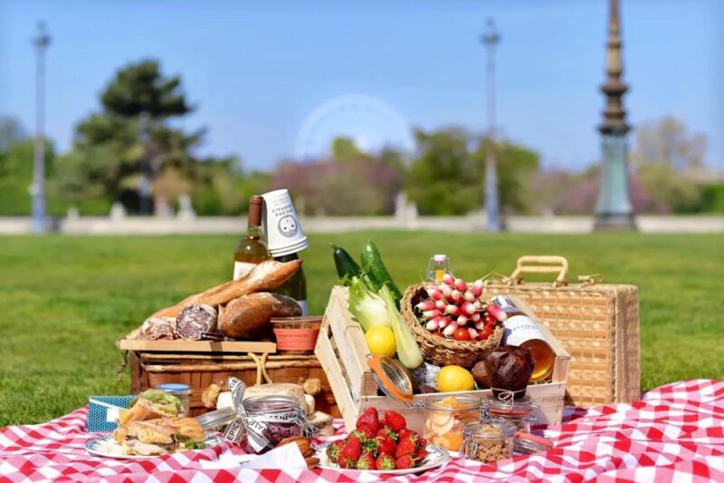 Surprise Proposal Picnic - Paris Proposal Planner - Surprising Love in Paris: The Luxury Proposal Picnic with a Personal Touch