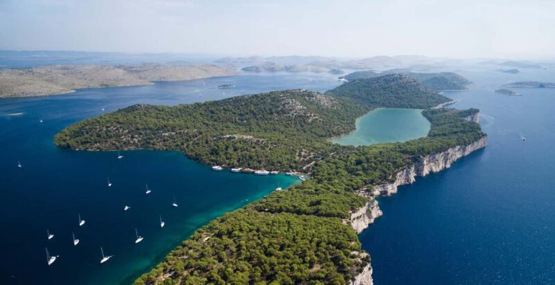 SURPRISE TOUR KORNATI & TELASCICA Boat Tour(po Polsku) - Tasting Fresh Food on Board