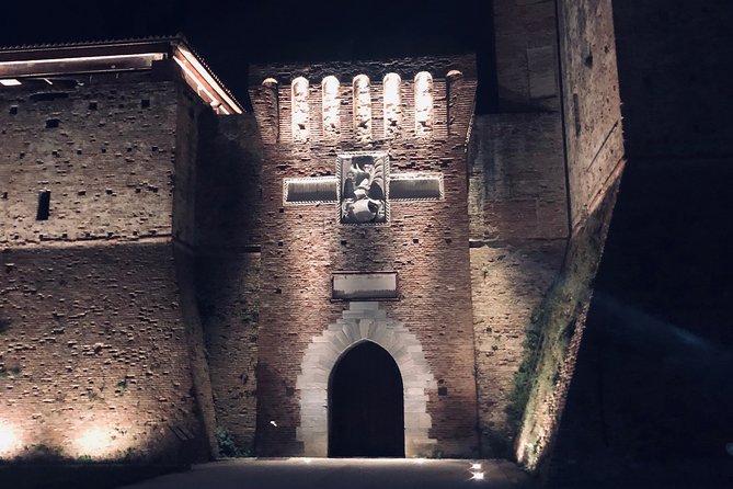 Surprises in the Seaside City of Rimini: A Self-Guided Audio Tour - Ending at Ponte di Tiberio