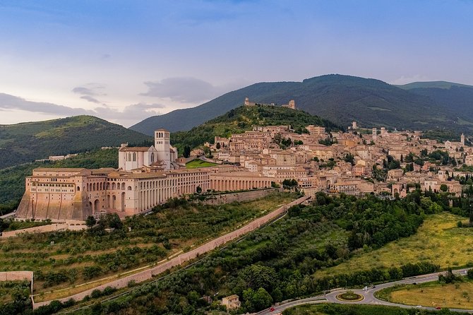 Surroundings of Assisi: in the Footsteps of Saint Francis - The Experience of a Private Guided Tour in Assisi