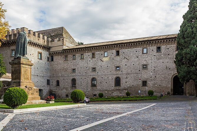 Surroundings of Rome on Vespa - Starting Point and Tour Logistics in Rome