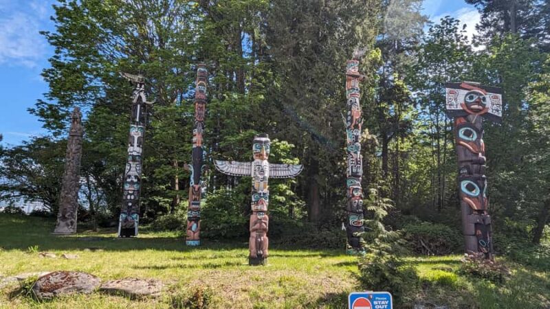 Suspended at Capilano Bridge A 7-Stop Halloween Private Tour - Key Points