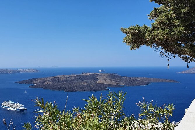 SUV Santorini Highlights Private Tour - Relaxing at Perivolos Beach: The Black Sand Paradise