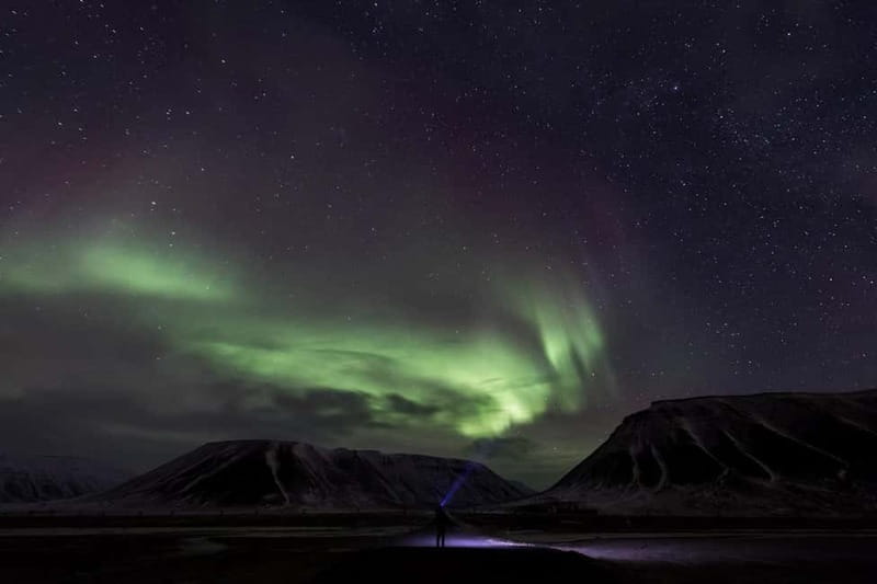 Svalbard: Northern Lights Photography Tour with local expert - Key Points