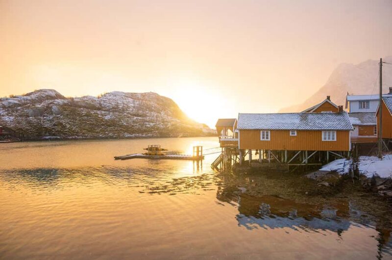 Svolvær: Reine, Hamnøy, Sakrisøy: Photographers Dream Tour - Key Points