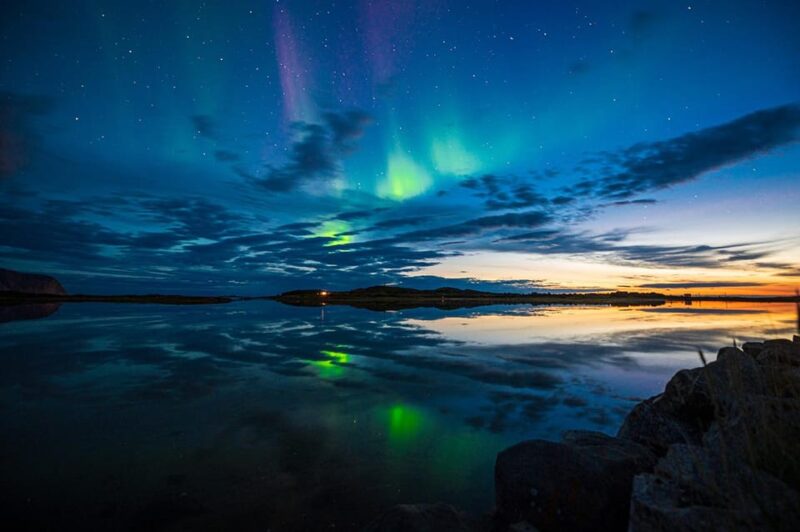 Svolvær: Ultimate Aurora Hunt - The Flexibility and Hassle-Free Booking Options