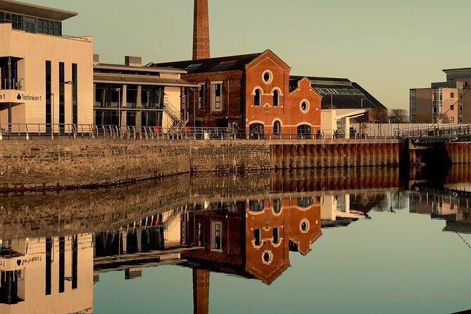 Swansea Tour App, Hidden Gems Game and Big Britain Quiz (1 Day Pass) UK - Value and Comparison to Similar Swansea Tours