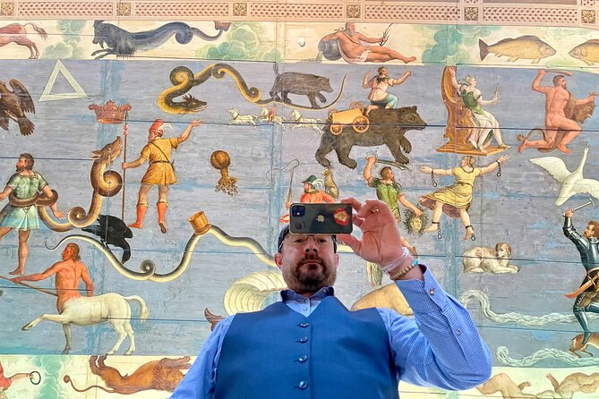 Swarovski Crystal World and Innsbruck Tour - Strolling Through Innsbruck’s Festive Christmas Market