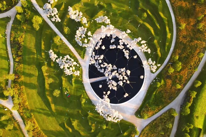 Swarovski Crystal Worlds Admission Ticket in Wattens - Accessibility and Visitor Comfort