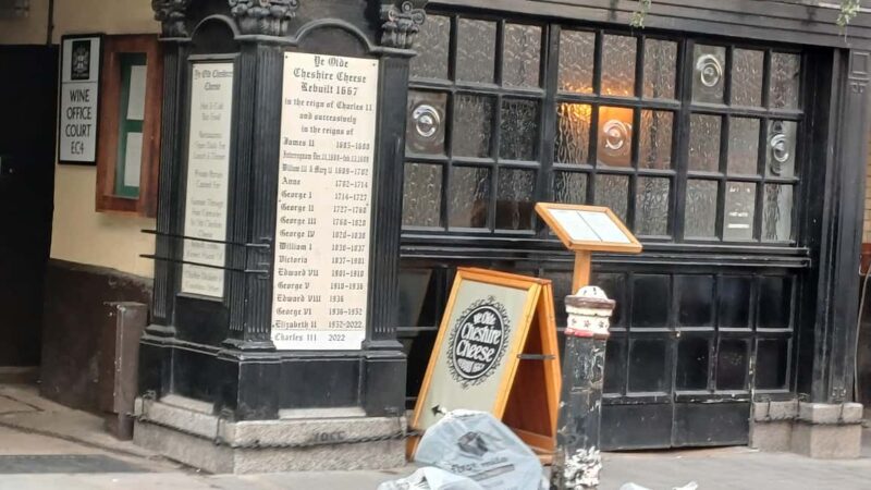 Sweeney Todd Walk - The Mysterious Tale of Sawney Bean and Old London Legends