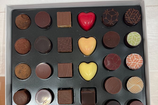 Sweet Gourmet Walk in the Marais - Pricing, Cancellation, and Weather Considerations