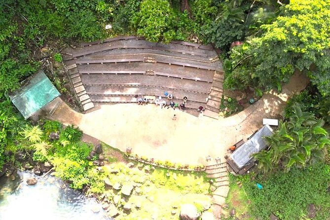 Swim at Oahu Waterfall in Waimea with Coffee, Lunch and Dole - Lunch in Waimea Valley: Healthy Wraps and Refreshing Drinks