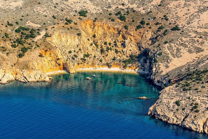 Swimming and Snorkeling on Wild bays with Captain Bobo - Key Points