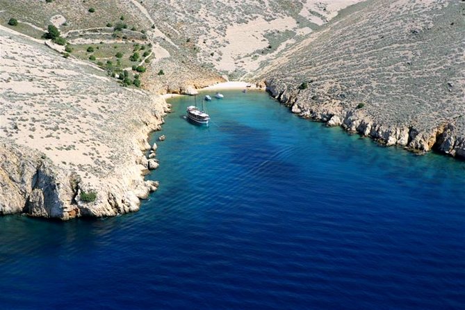 Swimming and Snorkeling on Wild bays with Captain Bobo - Swimming and Snorkeling in the Crystal-Clear Sea