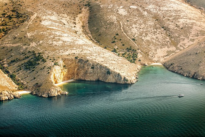 Swimming and Snorkeling on Wild bays with Captain Bobo - Logistics: Meeting, Duration, and Group Size