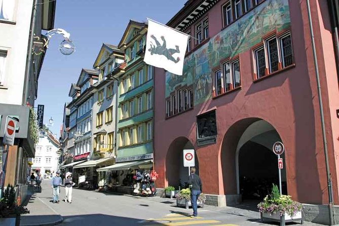 Swiss Cheese, Chocolates and Mountains Small-Group Tour from Zurich - Exploring the Cultural Heritage of Appenzell