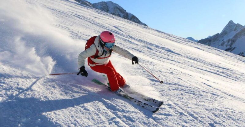 Switzerland: Private Skiing Day Tour for any level - Choosing Your Ideal Swiss Ski Resort
