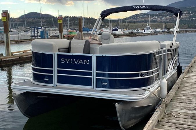 Sylvan Mirage Cruise Pontoon Boat Rental - The Safety and Equipment Provided