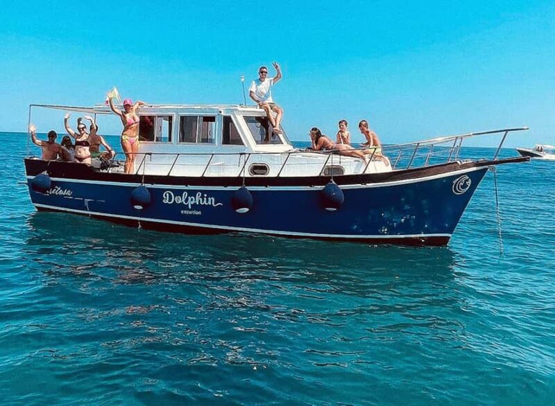 Syracuse: Boat tour with barbeque on board - The Scenic Views of Ortigia and Maniace Castle