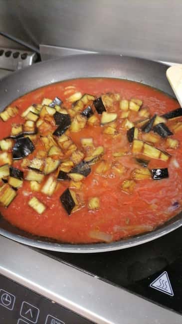 Syracuse: Hands-on Arancini class with a Palermo chef - Making Both Round and Pointed Variations