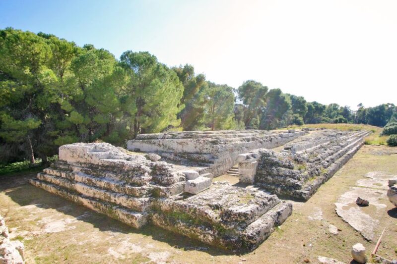 Syracuse: Neapolis Archaeological Park Small Group Tour - The Expertise and Charisma of Guides, Especially Eva