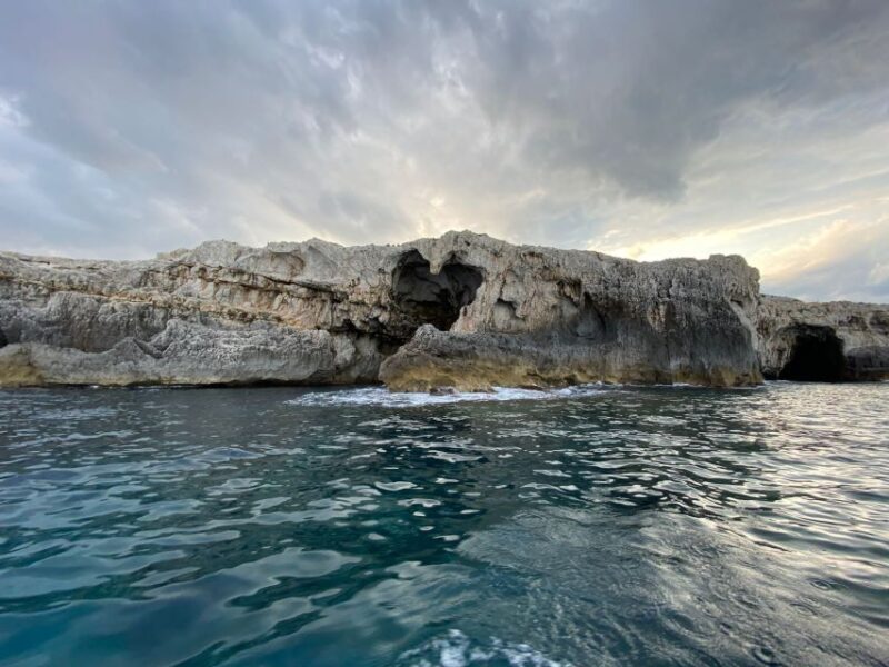 Syracuse: Ortigia Boat Trip with Caves and Pillirina - Visiting Iconic Sea Caves and Natural Formations