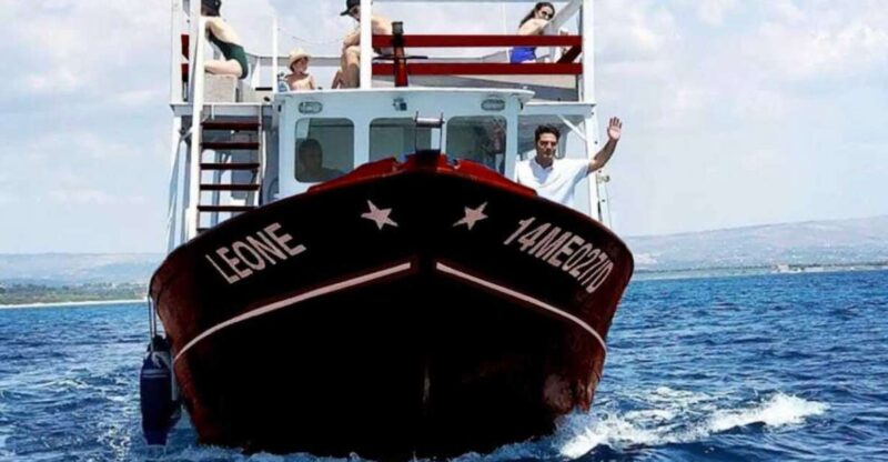 Syracuse: Ortigia Island Boat Tour with Lunch and Wine - Exploring the Syracuse Sea Caves and Biodiversity