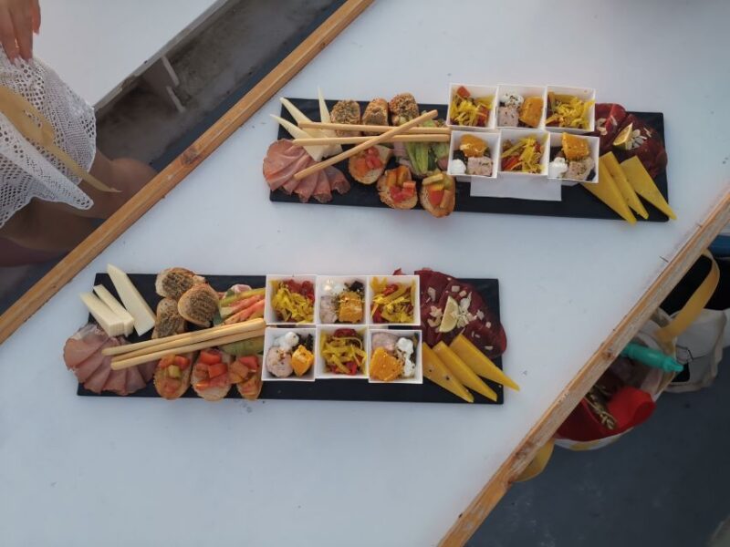 Syracuse: Ortigia Sunset Cruise with Aperitif - Syracuse: Ortigia Sunset Cruise with Aperitif – An Elegant Evening on the Water