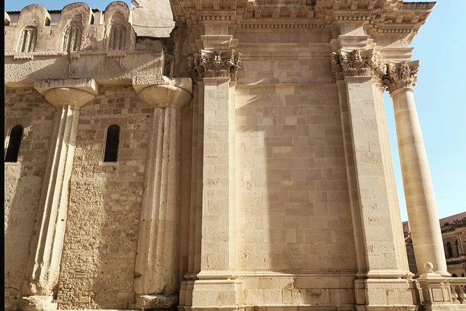 Syracuse: Pearl of the Mediterranean (guided tour) - Explore the historic beauty of Syracuse with a guided tour at an accessible price