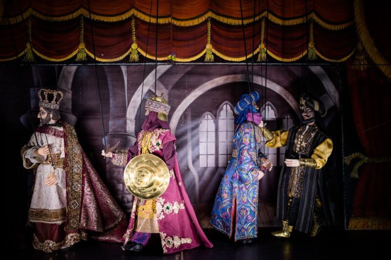 Syracuse: Sicilian Puppet Show with visit behind the scenes - Summary of the Sicilian Puppet Show Tour in Syracuse