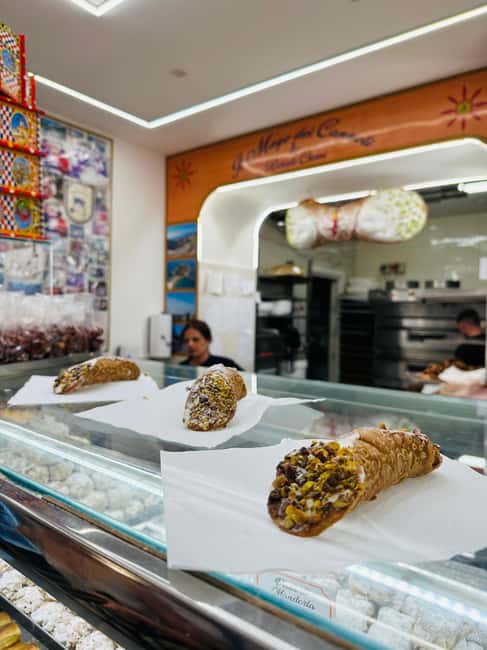 Syracuse: Street Food Walking Tour in Ortigia with Tastings - Meeting Point, Group Size, and Practical Details