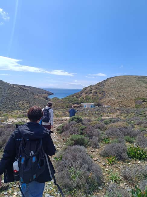 Syros: Hiking exploration in the untouched Apano Meria - The Old Woman’s Cave and Local Legends