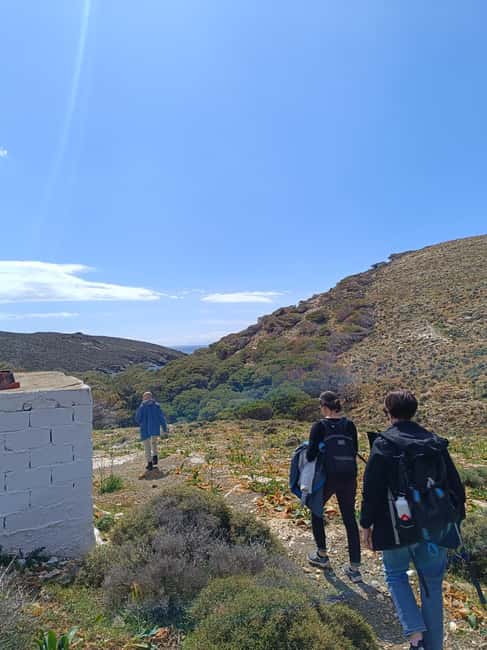 Syros: Hiking exploration in the untouched Apano Meria - The Significance of Grammata and Ancient Rock Inscriptions