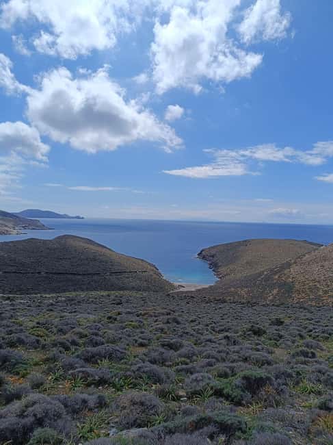 Syros: Hiking exploration in the untouched Apano Meria - Picnic with Local Fresh Products