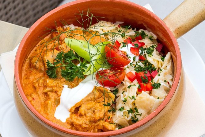 Szentendre and Visegrad Private Danube bend Tour With Wine Tasting and Lunch - Scenic Drive and the Castle Tour’s Highlights