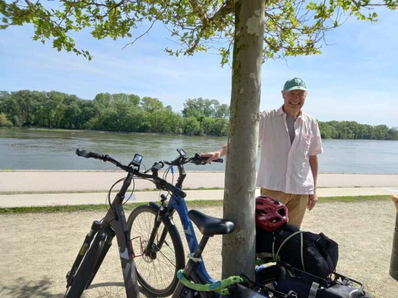 Szentendre by Bike: Self Guided Bike Rental Package! - Discovering Szentendre’s Artistic and Cultural Charm