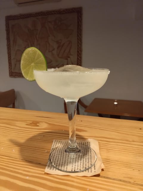 Table Zero: Cocktail Night in Style with Tapas Included - Greeting and Aperitivo: Starting with Style