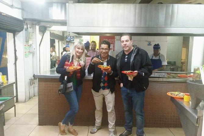 Taco Night Private Food Tour in Mexico City - Mezcal and Mexican Craft Beer for a Flavorful Night