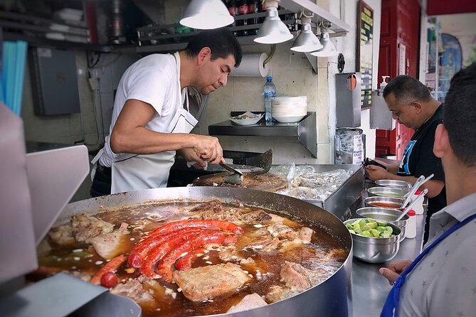 Taco Tour Mexico: Historic Center and Michelin-Starred Taquerías - Exploring the Historic Center of Mexico City
