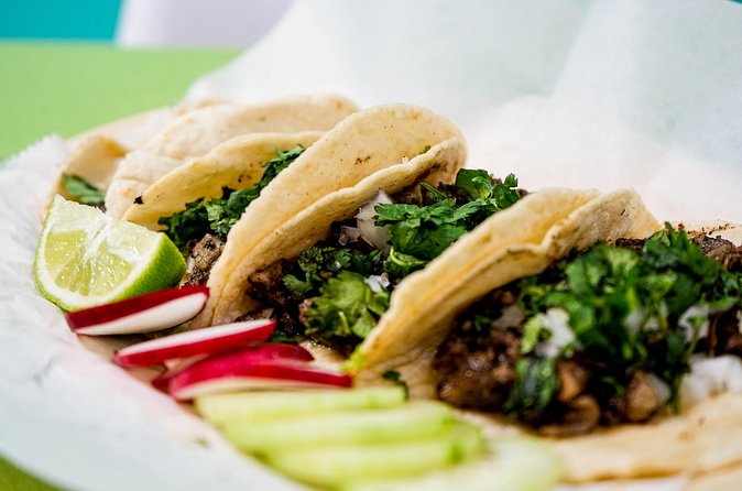 Taco Tour Mexico: Historic Center and Michelin-Starred Taquerías - Private vs. Small-Group Options