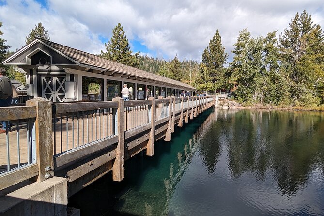 Tahoe City Scavenger Hunt Walking Tour and Game - Key Points