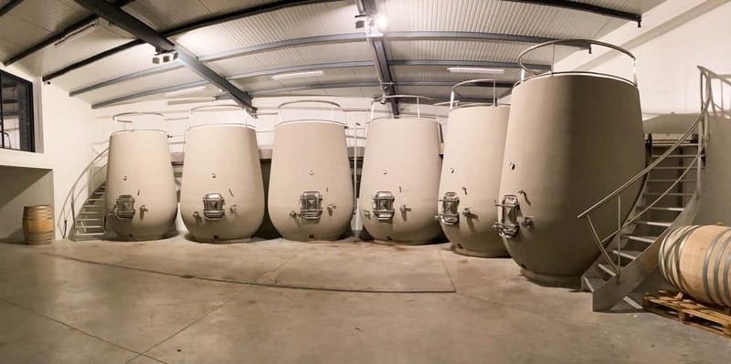 Tain l'Hermitage: Visit two wine estates and a Wine & Food Workshop - Guided Tours with Expert Commentary in French and English