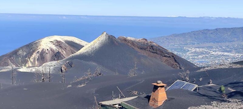 Tajogaite Volcano VIP Experience: Private Tour with a Certified Guide - Visiting the Natural Viewpoint of the Crater Edge