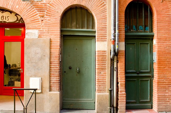 Take off your clothes and let yourself be drawn! - The Artistic Style and Professional Approach of Olivier Payeur