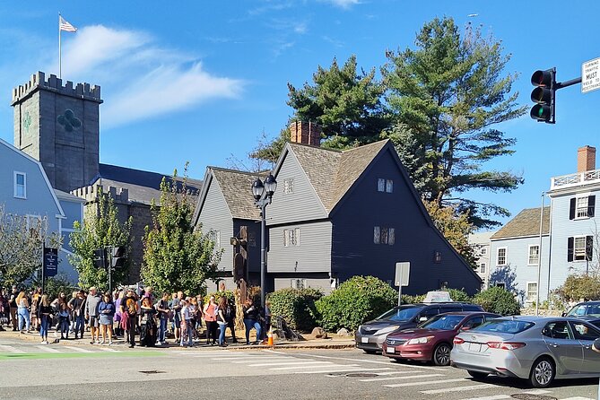 Tales of Salem Halloween Guided Walking Tour - The Guide’s Expertise and Unique Stories