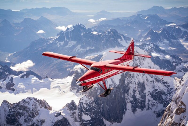 Talkeetna: Denali Flight Tour with Glacier Landing - Flying Past Denali and Other Major Peaks