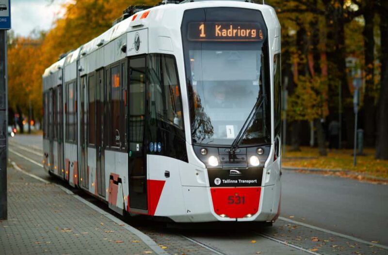 Tallinn: 3-hour tram and walking combo tour - Discover Tallinns Beauty with a 3-Hour Tram and Walking Tour