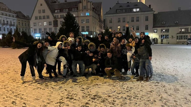 Tallinn: Bar Crawl with Shots, Beer, and Nightclub Entry - Unlimited Beer and Cider During the First Hour